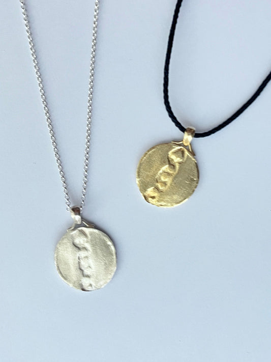 Artisan Zodiac Pendant — Handcrafted 925 Silver | 手工生肖銀吊墜 原創設計